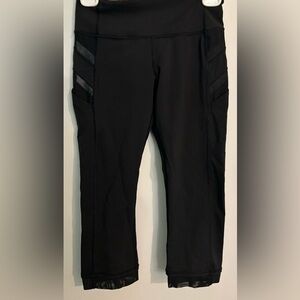 Lululemon womens Illumina Crop Black 4 Side Back Pockets Run Yoga‎ Jog Hike